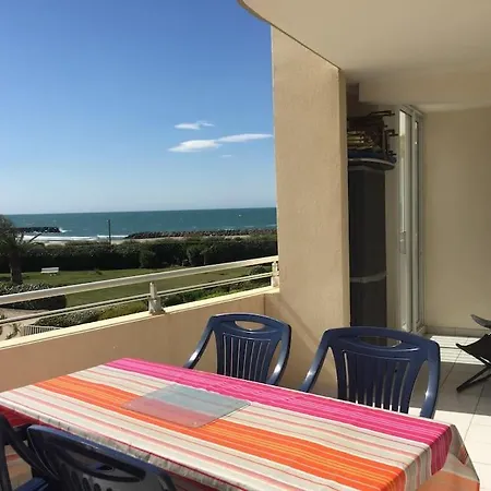 Superbe Pleine Vue Et Acces Direct Place Sans Route A Traverser Au Sein De La Les Rivages De Rochelonge Front De Classement De Tourisme 3 Etoiles Apartamento
